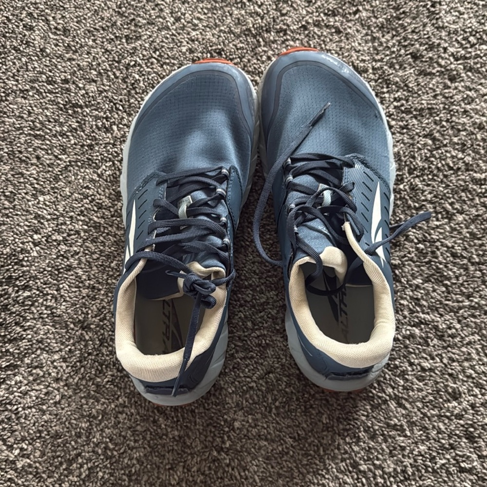 Altra 9.5